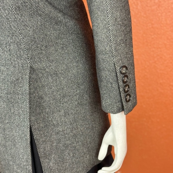 Nita Fashions Gray Trench Coat with Classic Tailored Cut - Picture 8 of 16